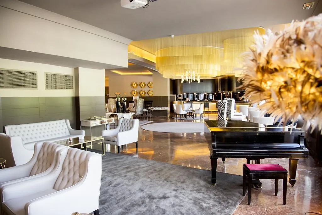 Hotel Tres Reyes Pamplona 4*,  Spain